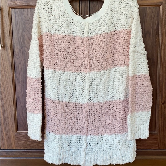 Free People Sweater - Picture 3 of 3
